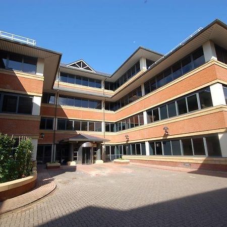 Sweet Swan House Apartment Rickmansworth Exterior photo